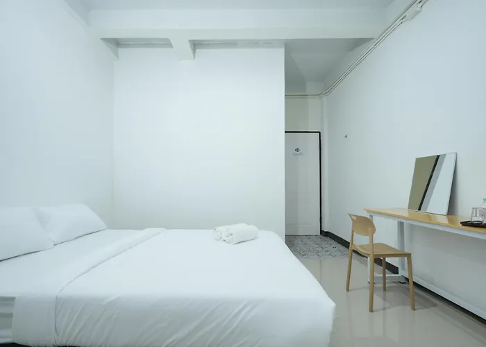 Bob House Khaosan - บ็อบเฮ้าท์ ข้าวสาร Apartment