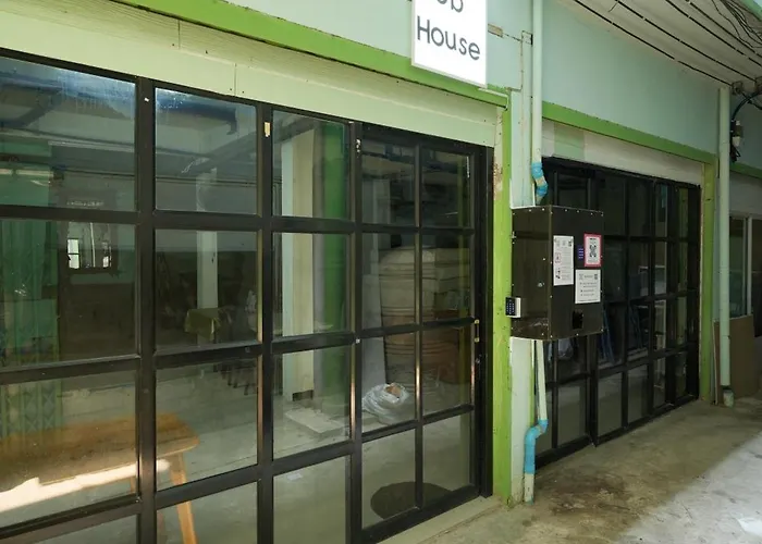 Apartment Bob House Khaosan - บ็อบเฮ้าท์ ข้าวสาร *